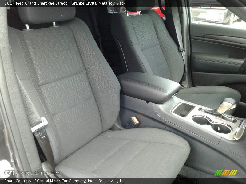 Granite Crystal Metallic / Black 2017 Jeep Grand Cherokee Laredo