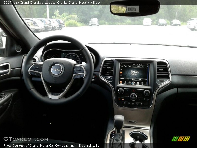 Granite Crystal Metallic / Black 2017 Jeep Grand Cherokee Laredo