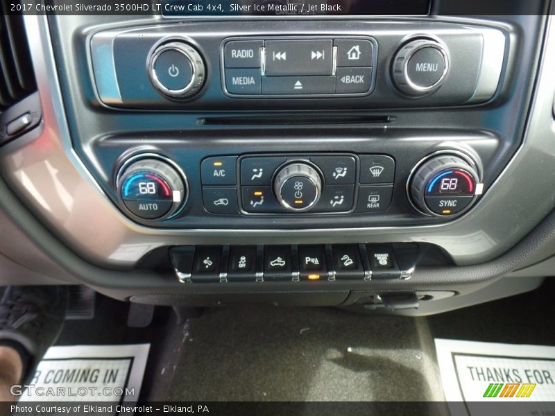 Silver Ice Metallic / Jet Black 2017 Chevrolet Silverado 3500HD LT Crew Cab 4x4