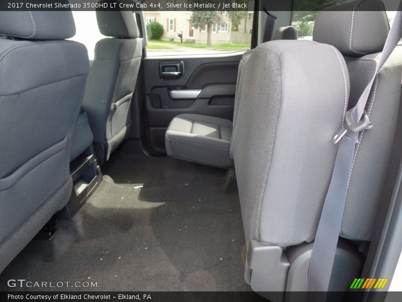 Silver Ice Metallic / Jet Black 2017 Chevrolet Silverado 3500HD LT Crew Cab 4x4