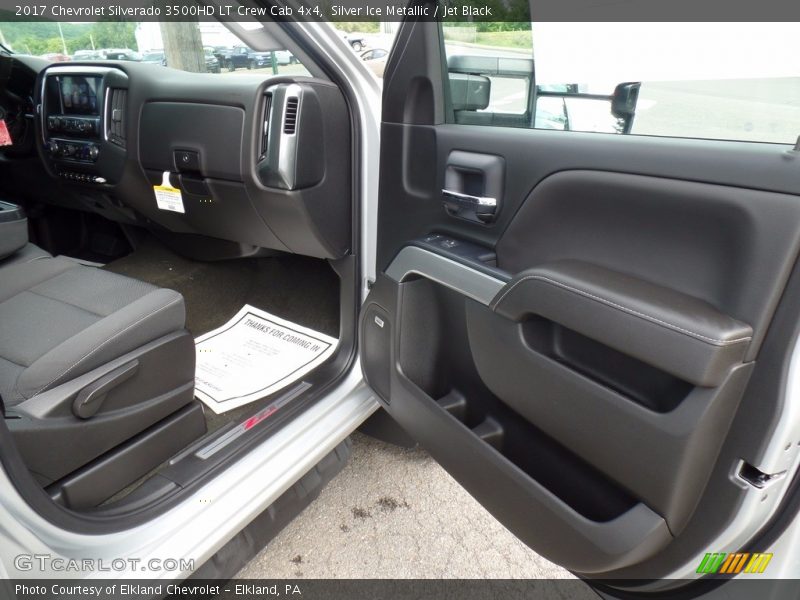 Silver Ice Metallic / Jet Black 2017 Chevrolet Silverado 3500HD LT Crew Cab 4x4