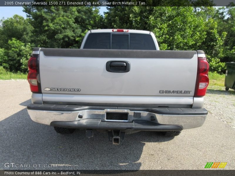 Silver Birch Metallic / Tan 2005 Chevrolet Silverado 1500 Z71 Extended Cab 4x4