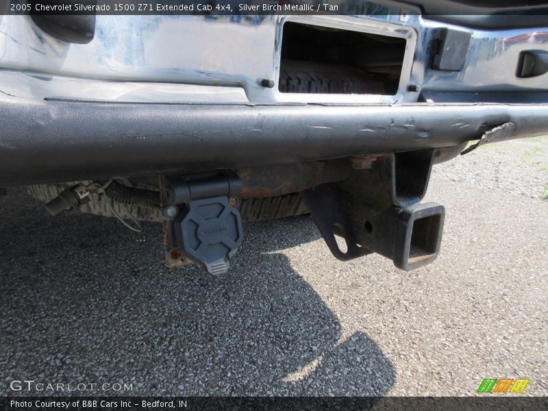 Silver Birch Metallic / Tan 2005 Chevrolet Silverado 1500 Z71 Extended Cab 4x4