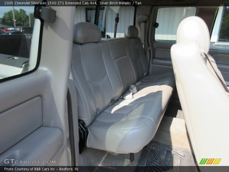 Silver Birch Metallic / Tan 2005 Chevrolet Silverado 1500 Z71 Extended Cab 4x4