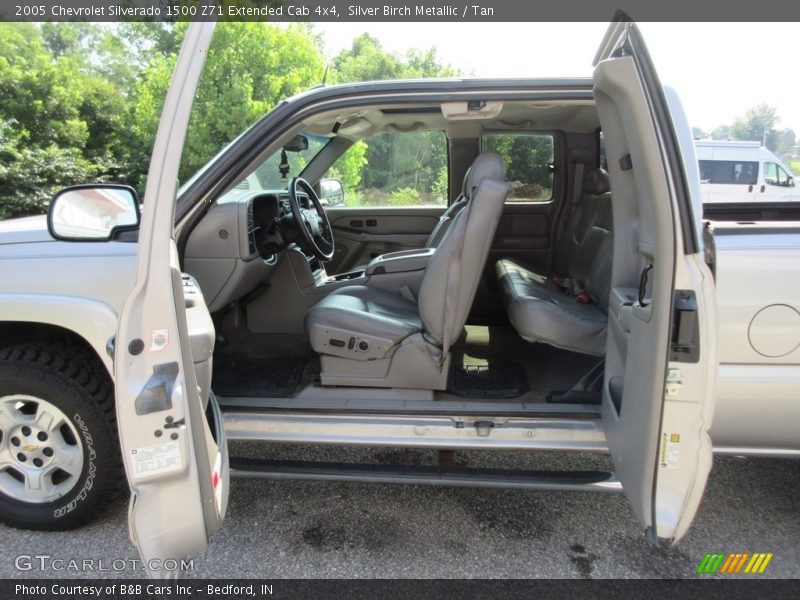 Silver Birch Metallic / Tan 2005 Chevrolet Silverado 1500 Z71 Extended Cab 4x4