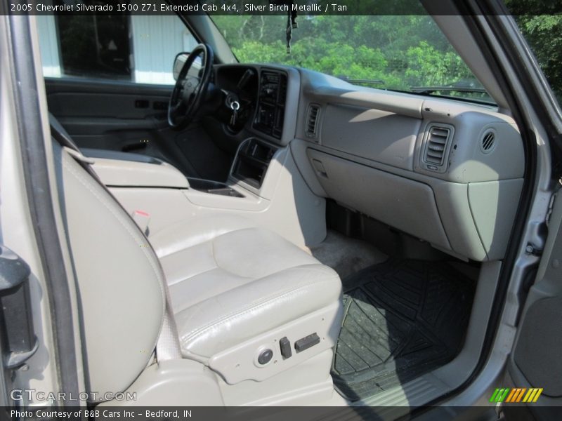 Silver Birch Metallic / Tan 2005 Chevrolet Silverado 1500 Z71 Extended Cab 4x4