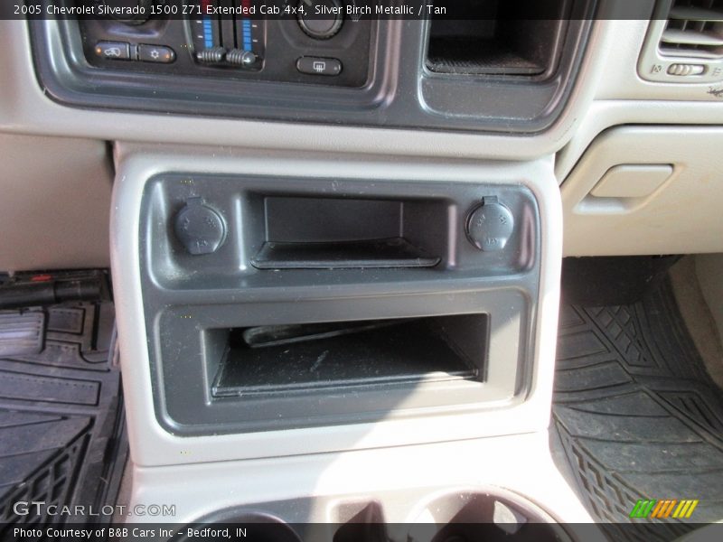Silver Birch Metallic / Tan 2005 Chevrolet Silverado 1500 Z71 Extended Cab 4x4