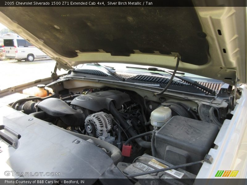 Silver Birch Metallic / Tan 2005 Chevrolet Silverado 1500 Z71 Extended Cab 4x4