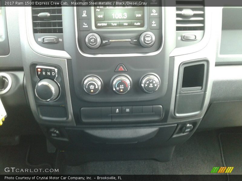 Maximum Steel Metallic / Black/Diesel Gray 2017 Ram 1500 Express Crew Cab