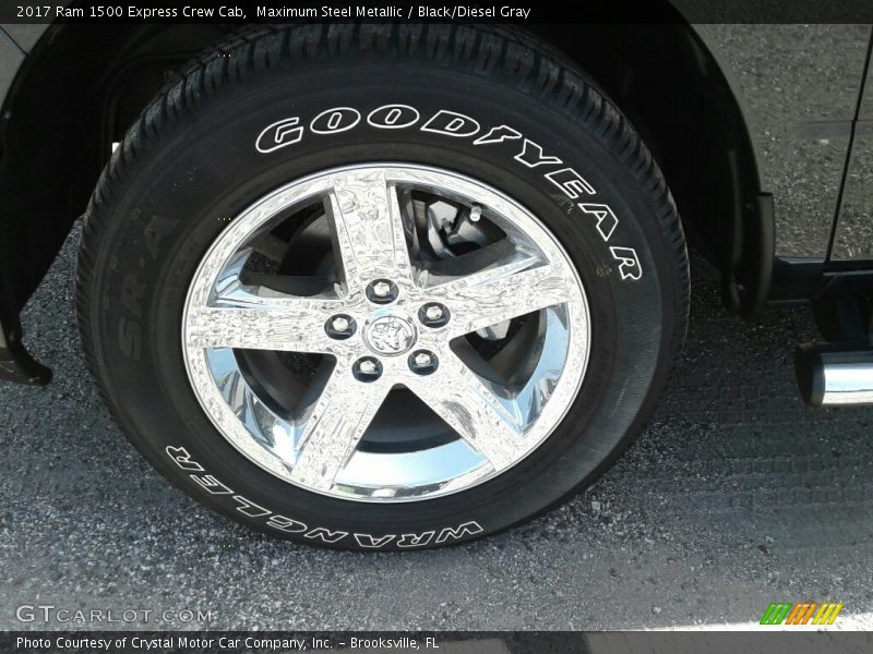 Maximum Steel Metallic / Black/Diesel Gray 2017 Ram 1500 Express Crew Cab