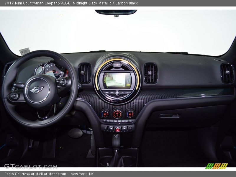 Midnight Black Metallic / Carbon Black 2017 Mini Countryman Cooper S ALL4