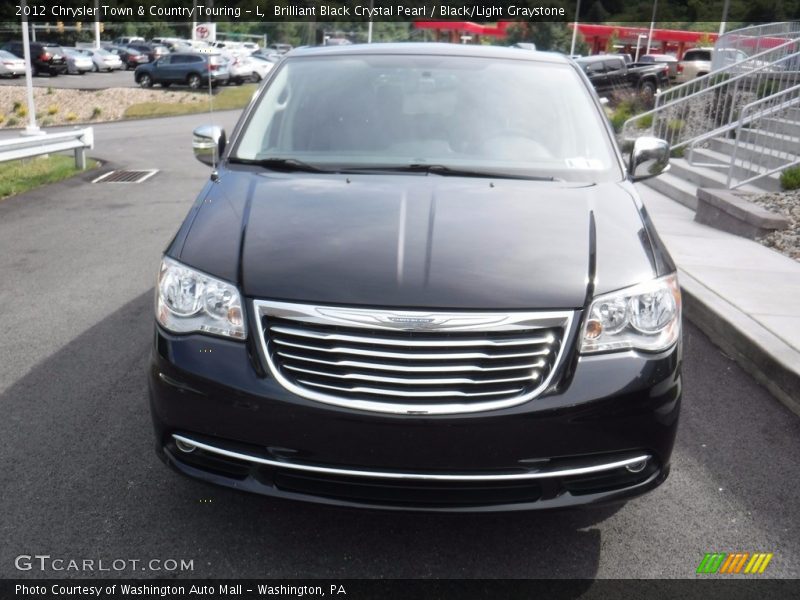 Brilliant Black Crystal Pearl / Black/Light Graystone 2012 Chrysler Town & Country Touring - L
