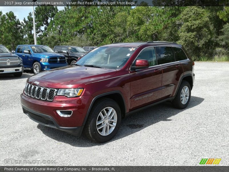 Velvet Red Pearl / Black/Light Frost Beige 2017 Jeep Grand Cherokee Laredo