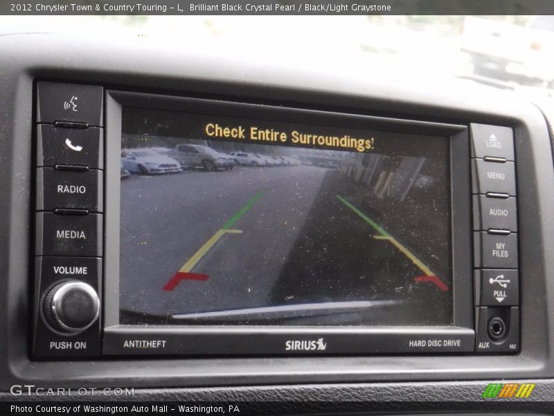 Brilliant Black Crystal Pearl / Black/Light Graystone 2012 Chrysler Town & Country Touring - L