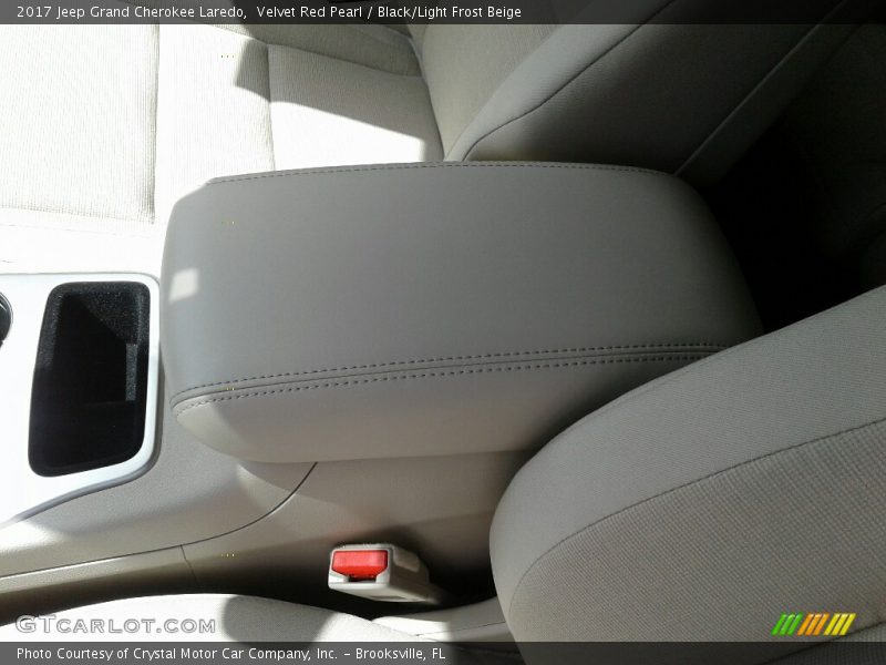 Velvet Red Pearl / Black/Light Frost Beige 2017 Jeep Grand Cherokee Laredo