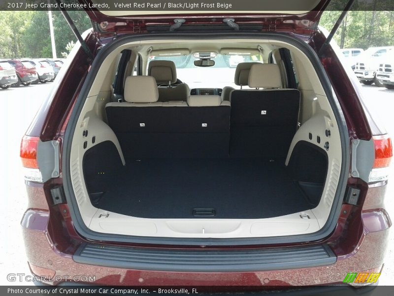 Velvet Red Pearl / Black/Light Frost Beige 2017 Jeep Grand Cherokee Laredo