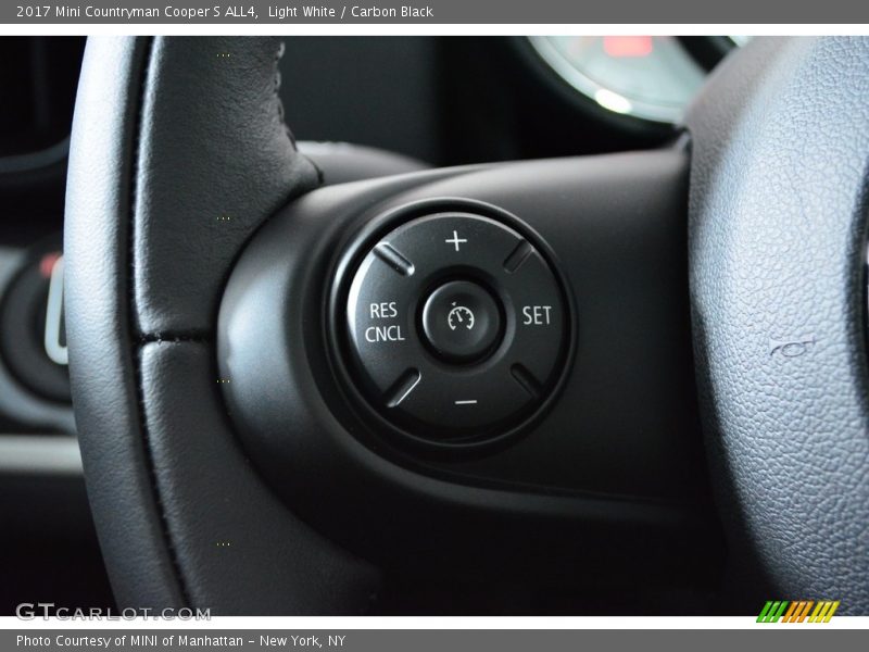 Light White / Carbon Black 2017 Mini Countryman Cooper S ALL4