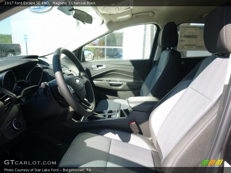 Magnetic / Charcoal Black 2017 Ford Escape SE 4WD
