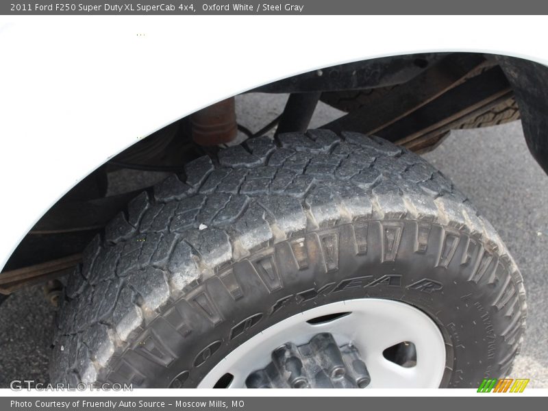 Oxford White / Steel Gray 2011 Ford F250 Super Duty XL SuperCab 4x4