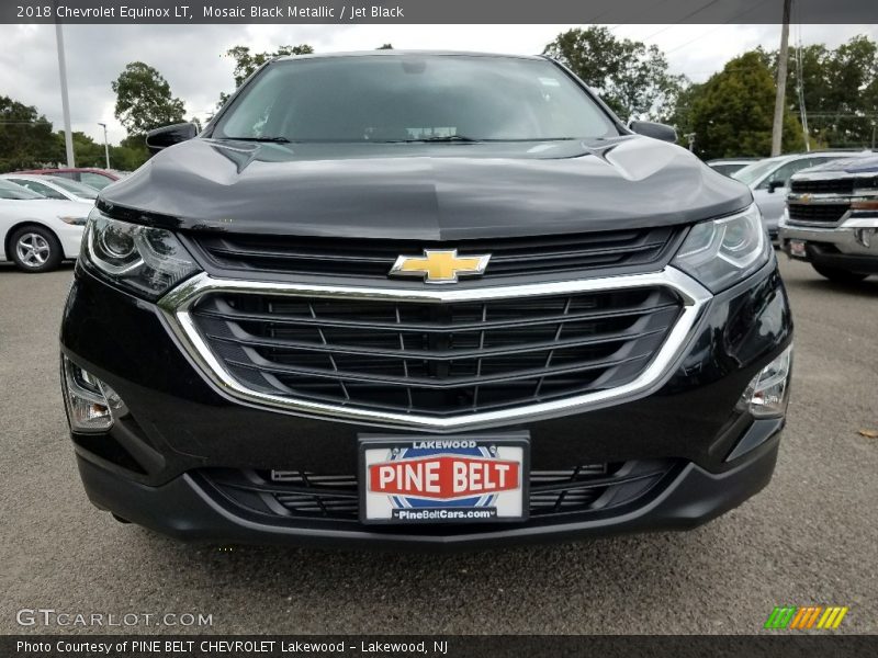 Mosaic Black Metallic / Jet Black 2018 Chevrolet Equinox LT