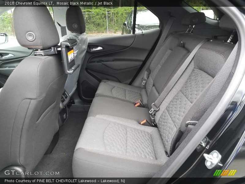 Mosaic Black Metallic / Jet Black 2018 Chevrolet Equinox LT