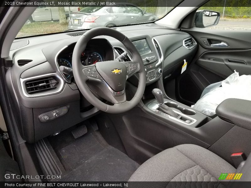Mosaic Black Metallic / Jet Black 2018 Chevrolet Equinox LT