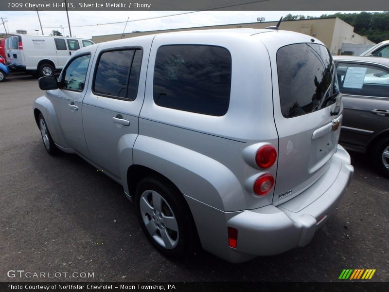 Silver Ice Metallic / Ebony 2009 Chevrolet HHR LS