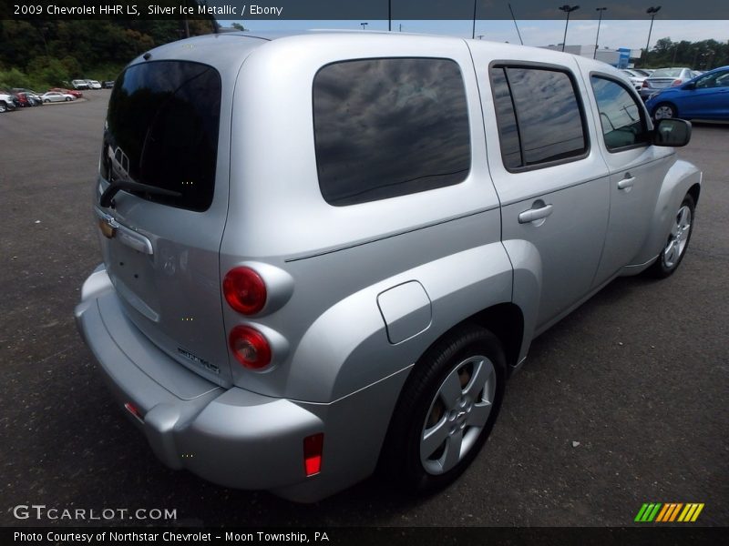 Silver Ice Metallic / Ebony 2009 Chevrolet HHR LS