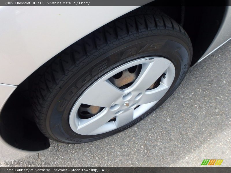 Silver Ice Metallic / Ebony 2009 Chevrolet HHR LS