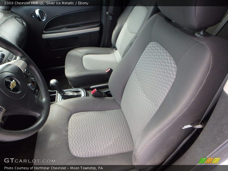 Silver Ice Metallic / Ebony 2009 Chevrolet HHR LS