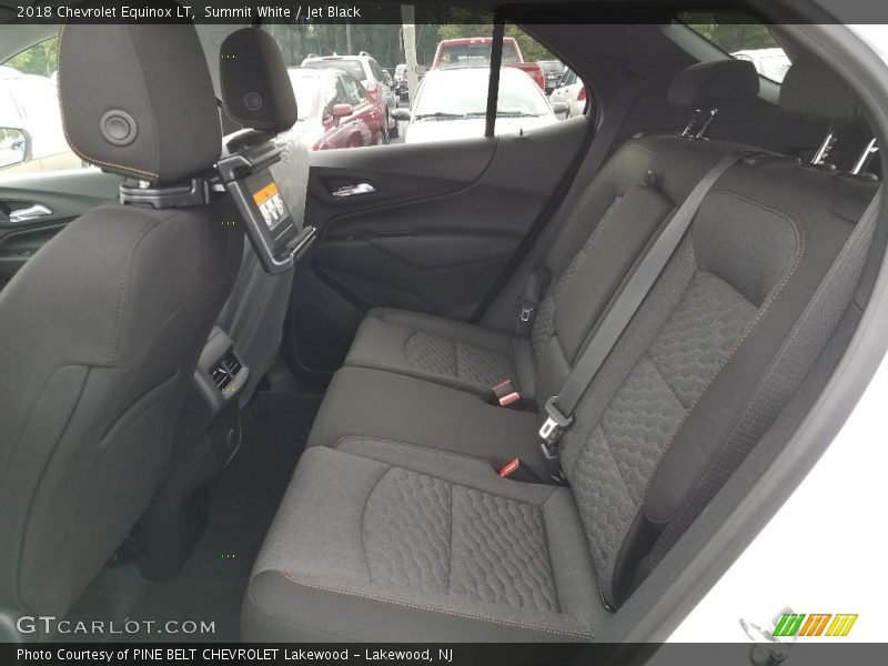 Summit White / Jet Black 2018 Chevrolet Equinox LT