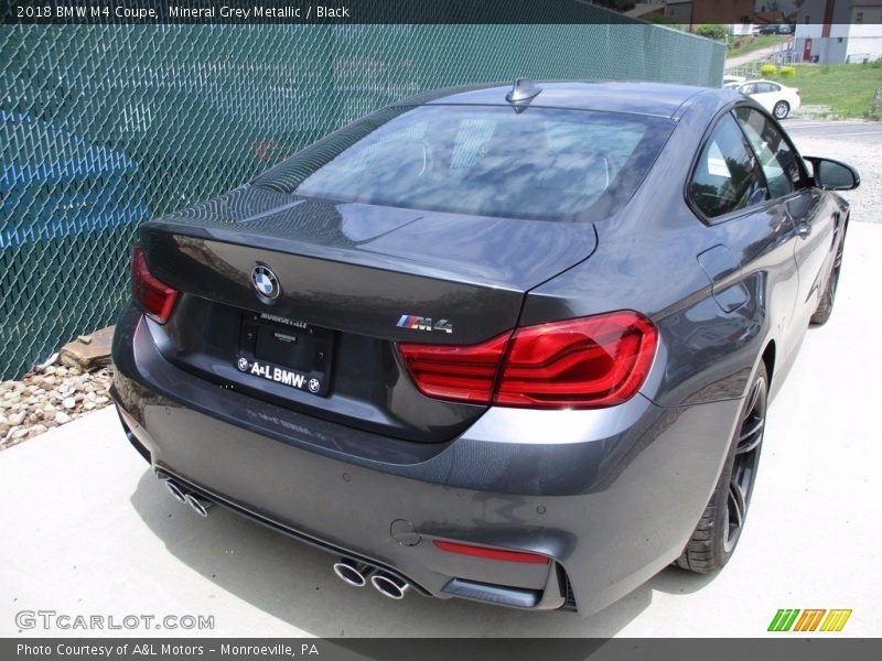 Mineral Grey Metallic / Black 2018 BMW M4 Coupe