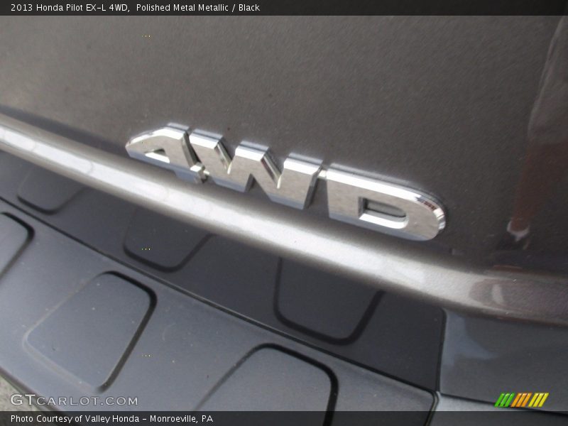 Polished Metal Metallic / Black 2013 Honda Pilot EX-L 4WD