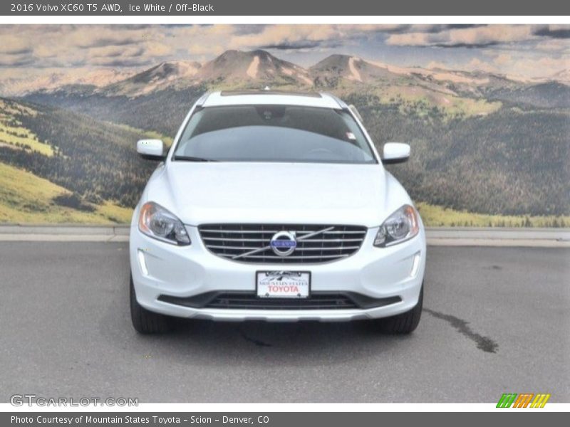 Ice White / Off-Black 2016 Volvo XC60 T5 AWD