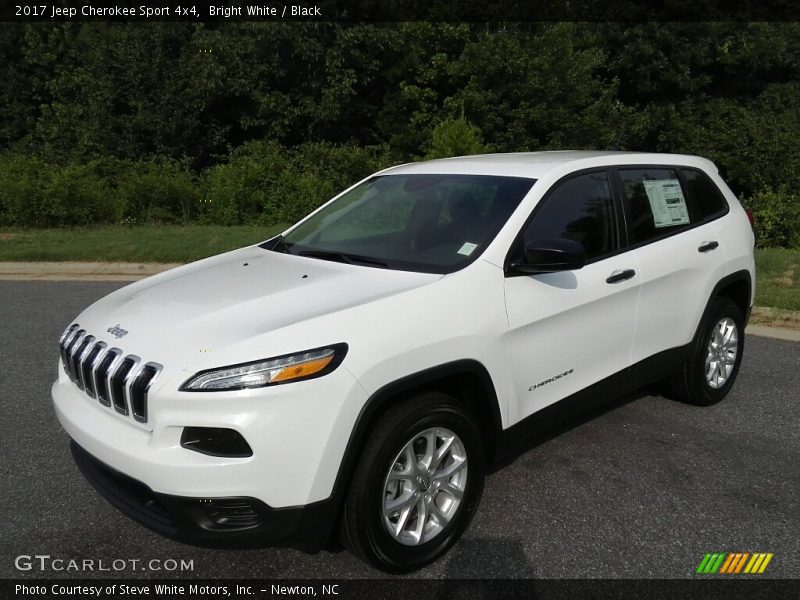 Bright White / Black 2017 Jeep Cherokee Sport 4x4