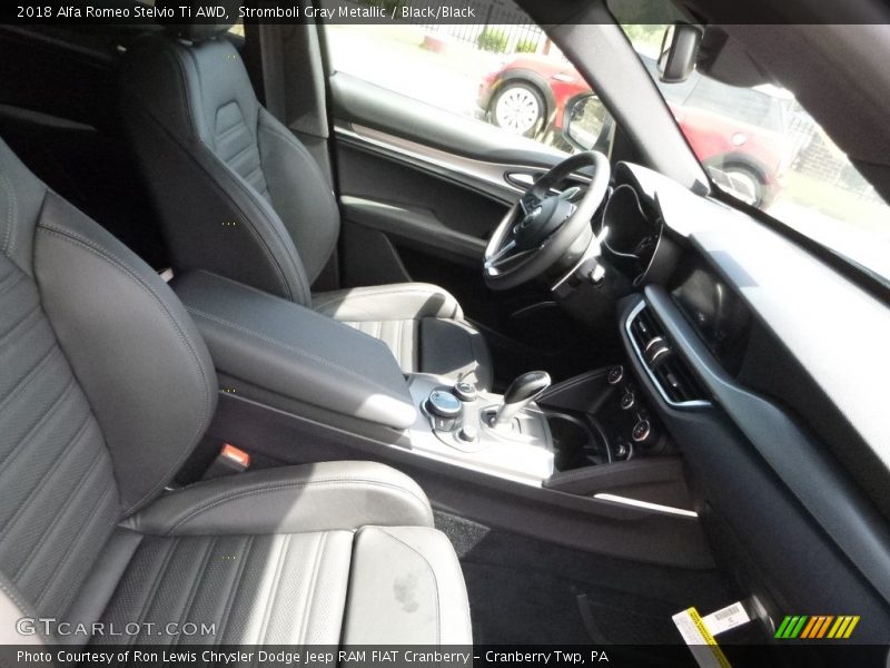 Stromboli Gray Metallic / Black/Black 2018 Alfa Romeo Stelvio Ti AWD