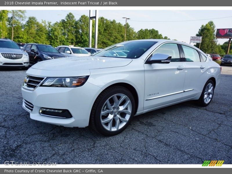 Iridescent Pearl Tricoat / Jet Black 2018 Chevrolet Impala Premier