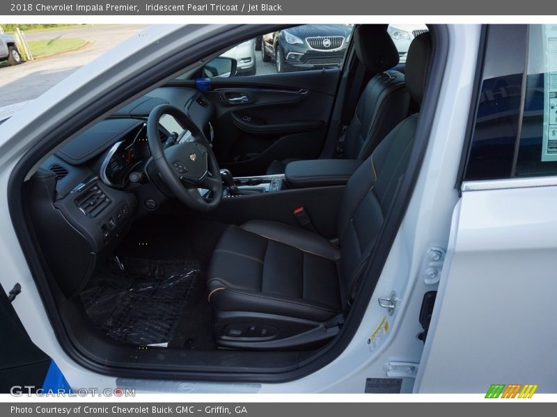 Iridescent Pearl Tricoat / Jet Black 2018 Chevrolet Impala Premier