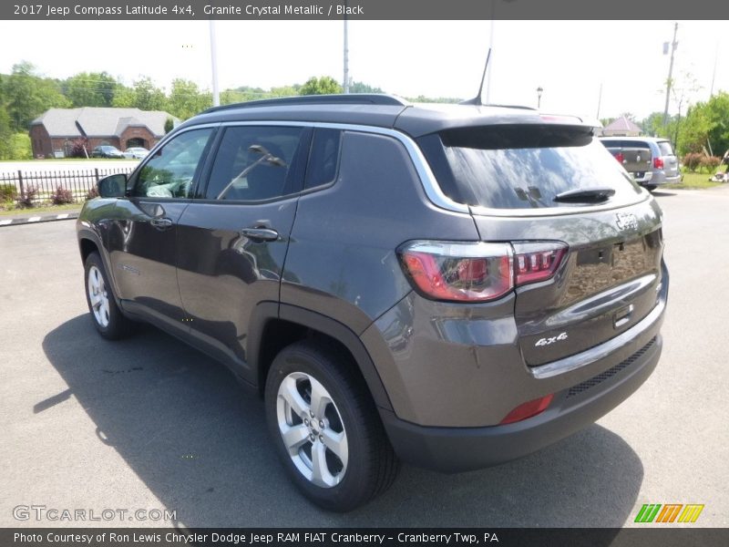 Granite Crystal Metallic / Black 2017 Jeep Compass Latitude 4x4