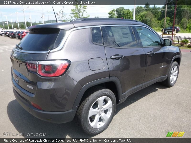 Granite Crystal Metallic / Black 2017 Jeep Compass Latitude 4x4