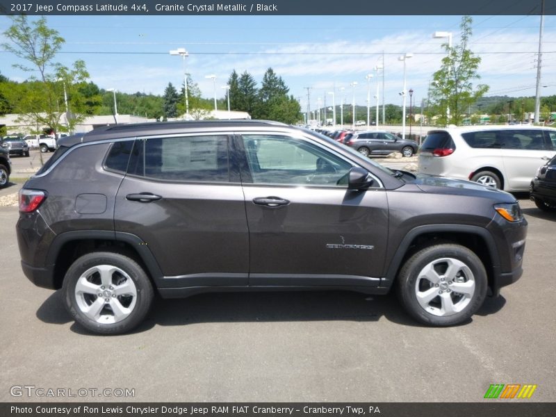 Granite Crystal Metallic / Black 2017 Jeep Compass Latitude 4x4