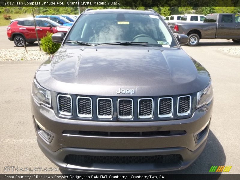 Granite Crystal Metallic / Black 2017 Jeep Compass Latitude 4x4
