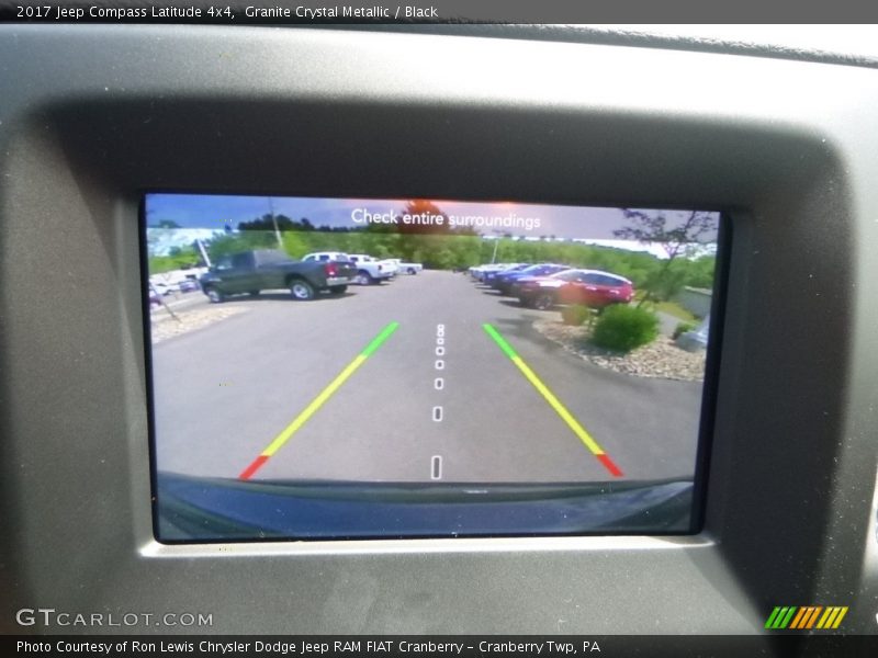 Granite Crystal Metallic / Black 2017 Jeep Compass Latitude 4x4