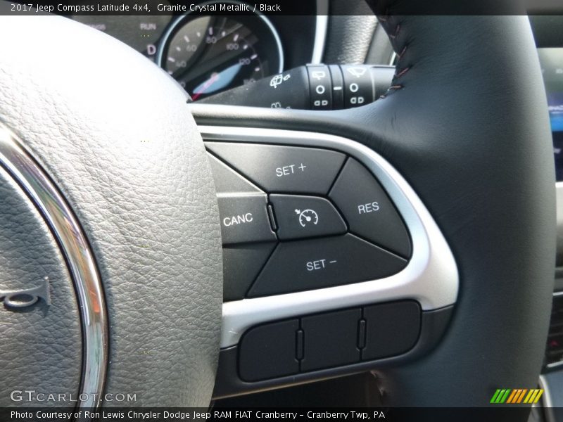 Granite Crystal Metallic / Black 2017 Jeep Compass Latitude 4x4