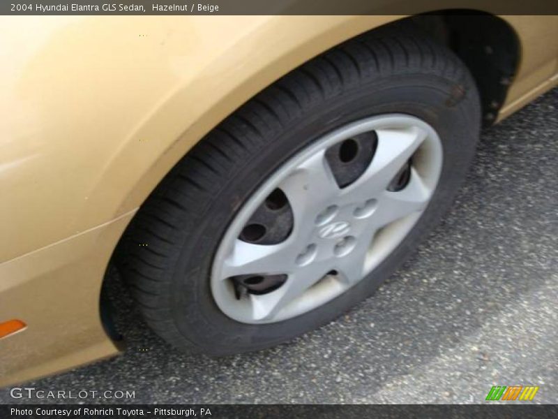 Hazelnut / Beige 2004 Hyundai Elantra GLS Sedan