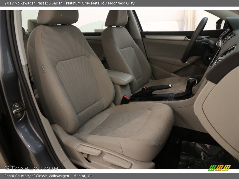 Platinum Gray Metallic / Moonrock Gray 2017 Volkswagen Passat S Sedan