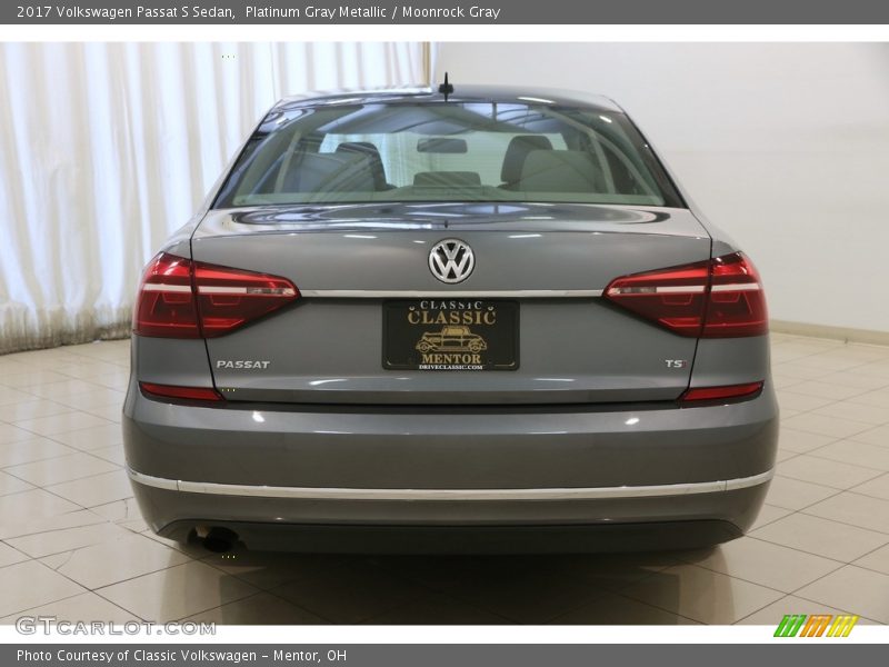 Platinum Gray Metallic / Moonrock Gray 2017 Volkswagen Passat S Sedan