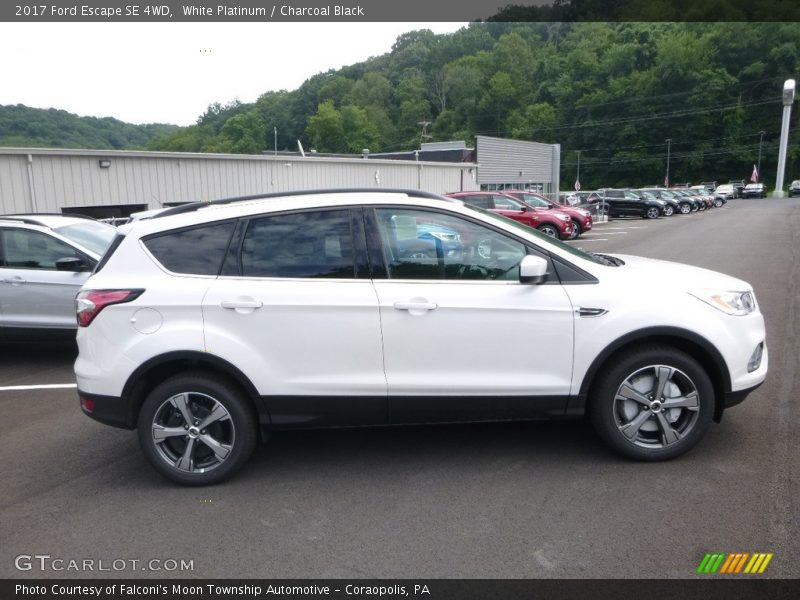 White Platinum / Charcoal Black 2017 Ford Escape SE 4WD