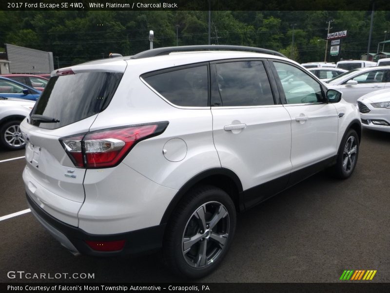 White Platinum / Charcoal Black 2017 Ford Escape SE 4WD