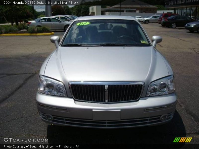 Metallic Silver / Black 2004 Hyundai XG350 Sedan